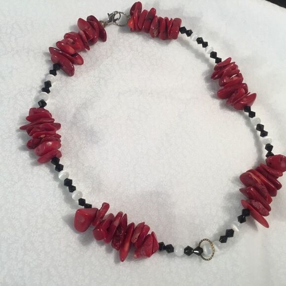 Silvertone Red Coral Necklace - Picture 3 of 6